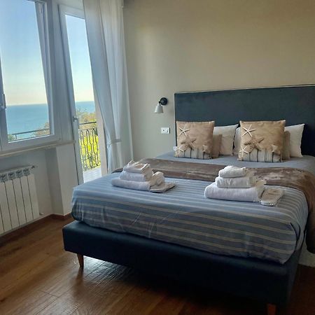 Un Sogno Nel Golfo Dei Poeti New Lejlighed Lerici Eksteriør billede