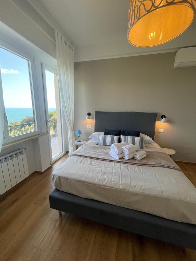 Un Sogno Nel Golfo Dei Poeti New Lejlighed Lerici Eksteriør billede